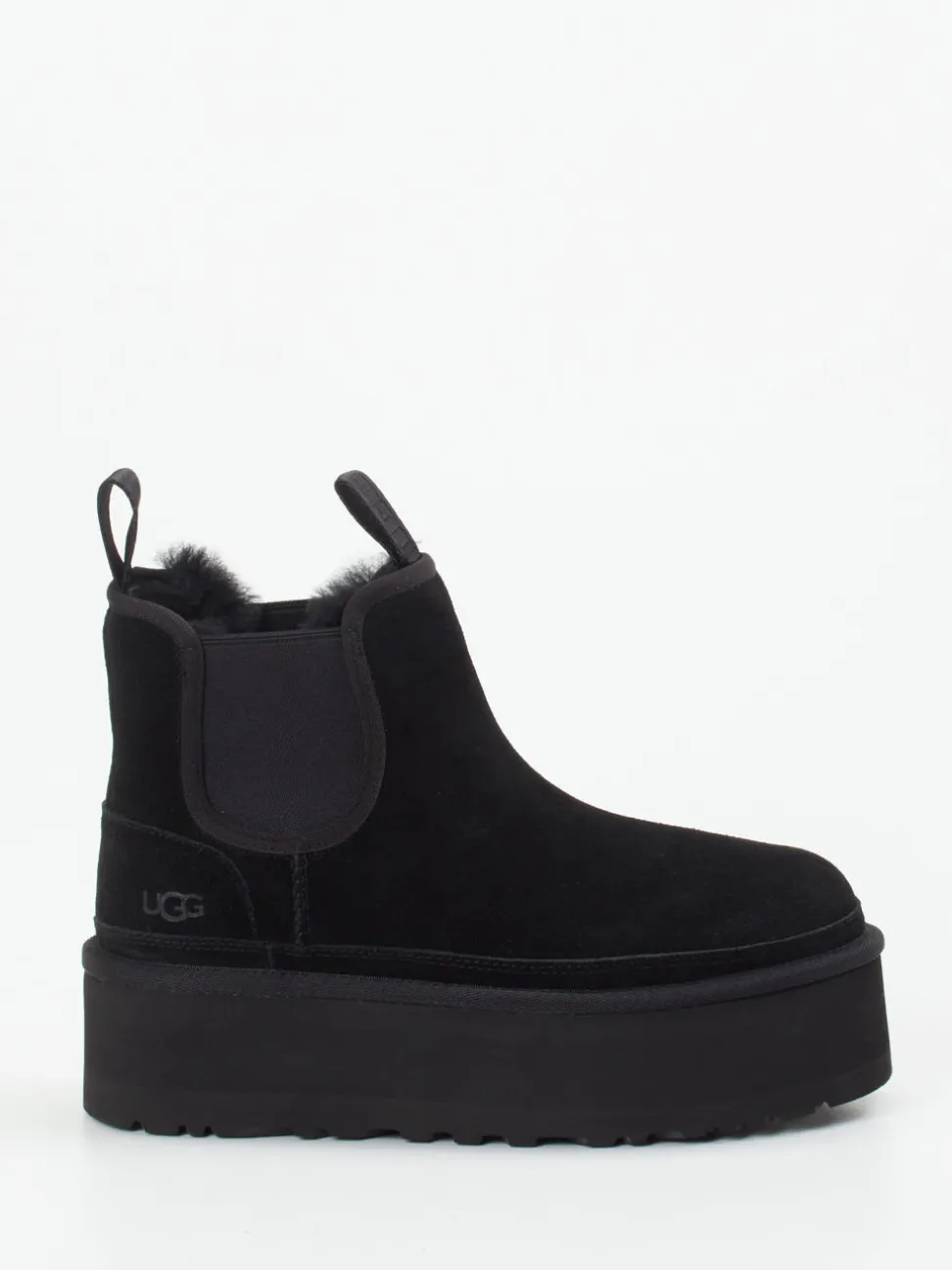 UGG – Plateau-Chelsea Boots aus Veloursleder Schwarz