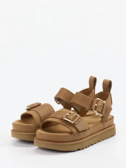 UGG – Plateau-Sandalen aus Nubukleder cognacbraun