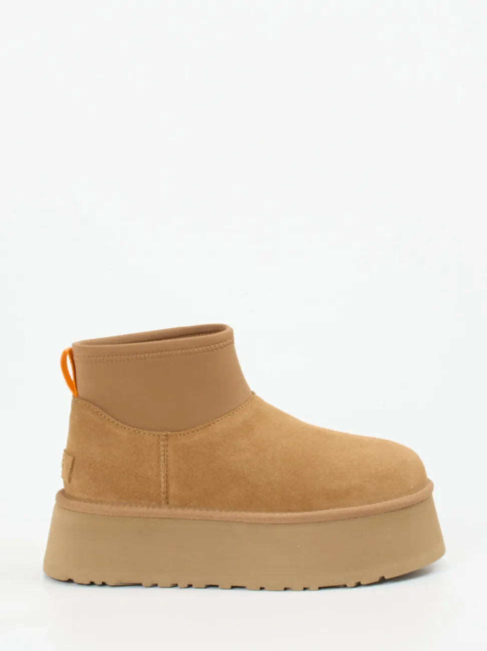 UGG – Plateau-Stiefelette aus Veloursleder Karamell