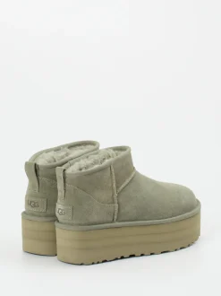 UGG – Plateau-Stiefelette aus Veloursleder Salbeigrün