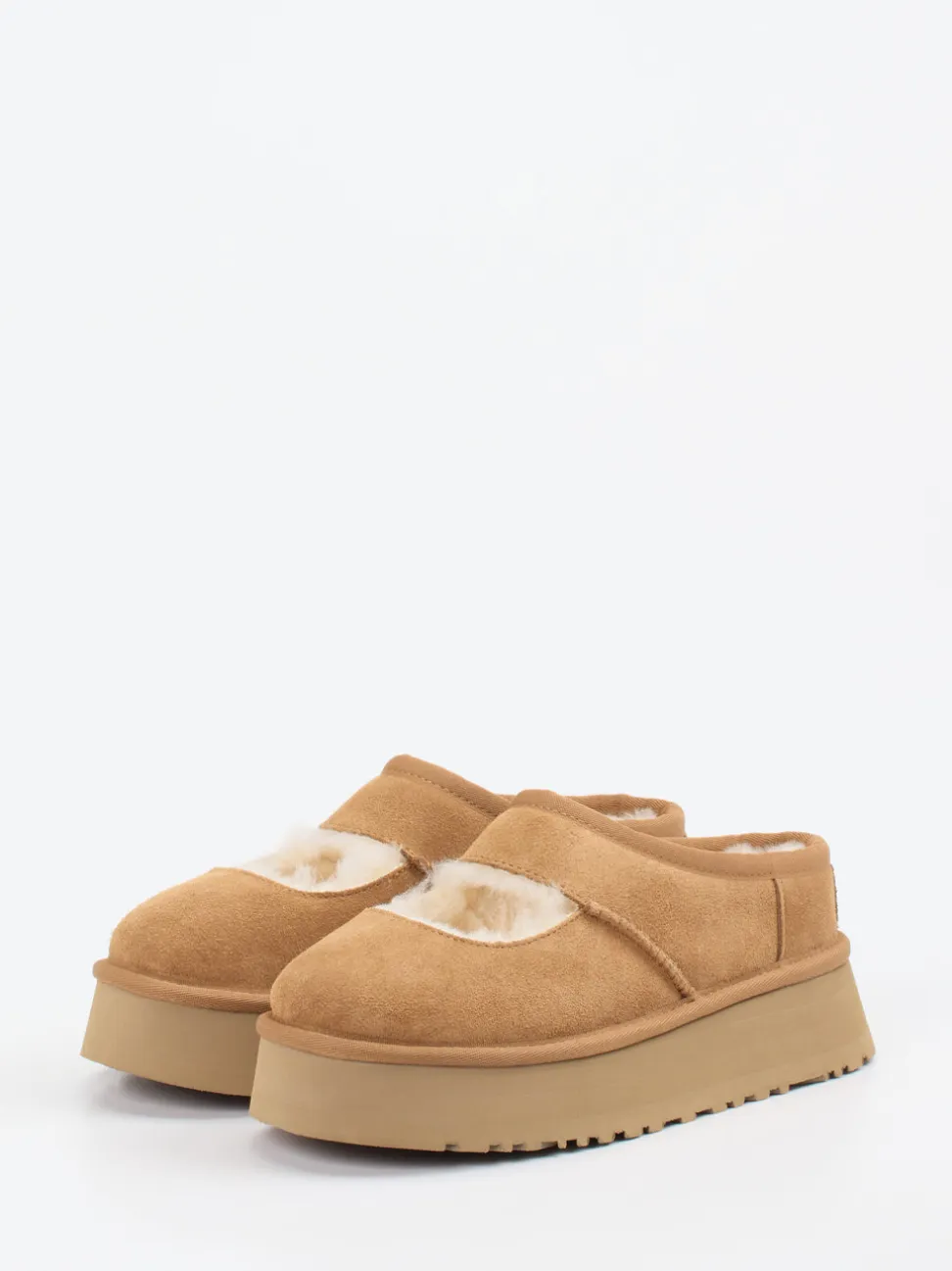 UGG – Plattform-Pantolette aus Veloursleder Karamell