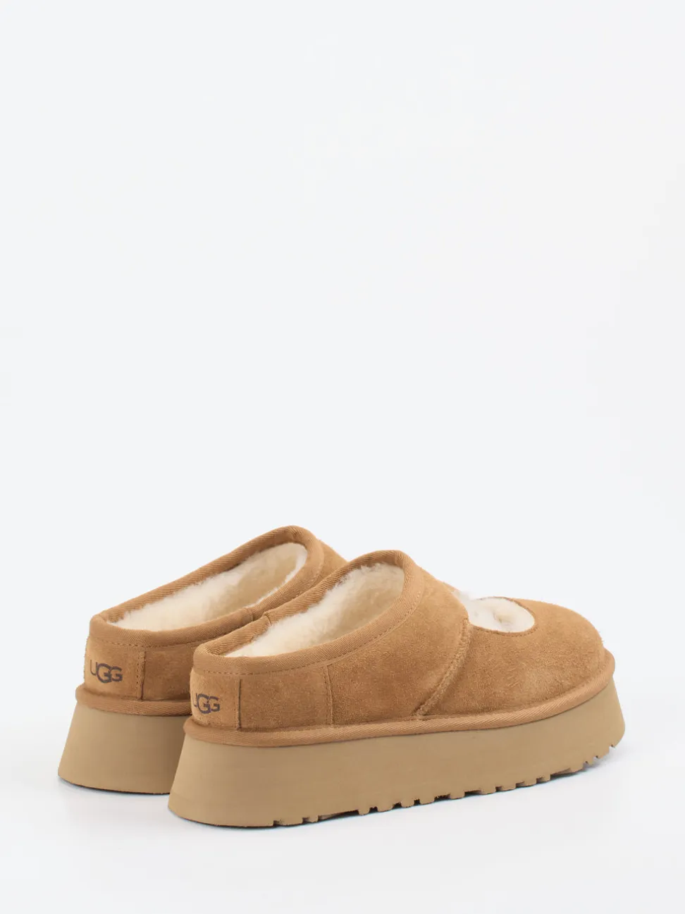 UGG – Plattform-Pantolette aus Veloursleder Karamell