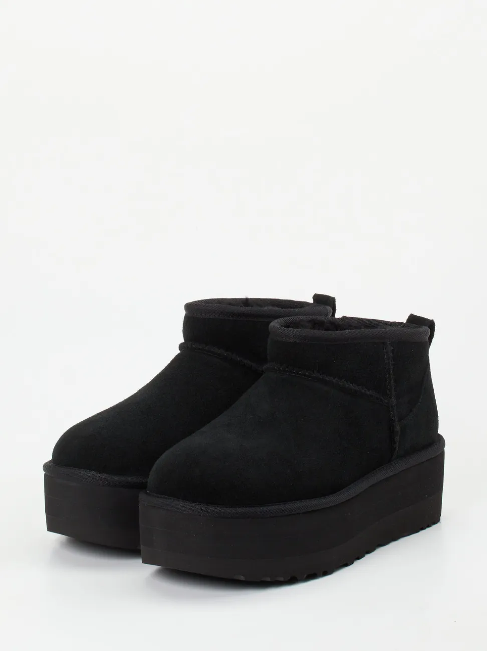 UGG – Plattform-Stiefelette aus Veloursleder Schwarz