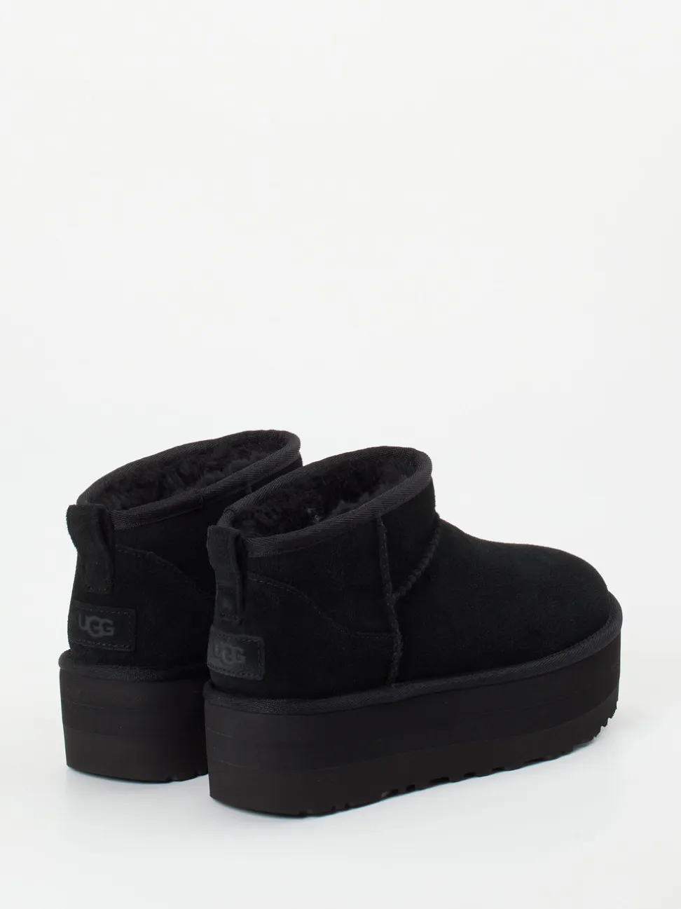 UGG – Plattform-Stiefelette aus Veloursleder Schwarz