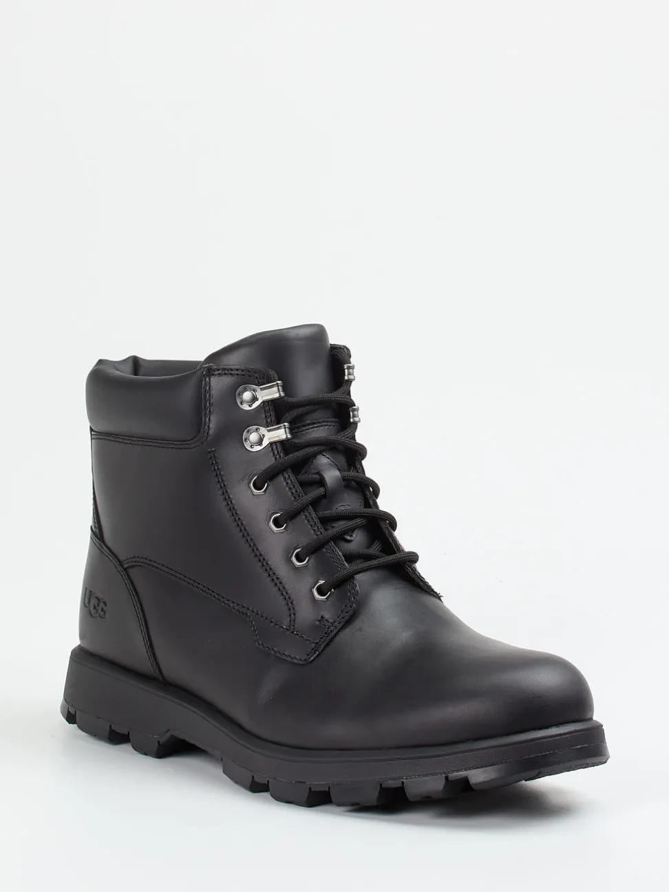 UGG – Schnürboots aus Fettleder schwarz