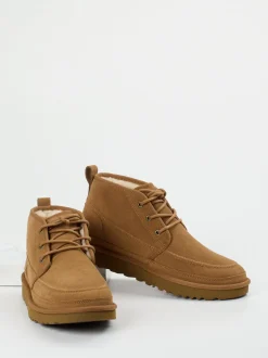 UGG – Schnürboots aus Veloursleder camelbraun