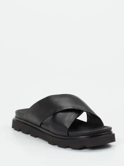 UGG – Slides aus Kalbleder in Schwarz