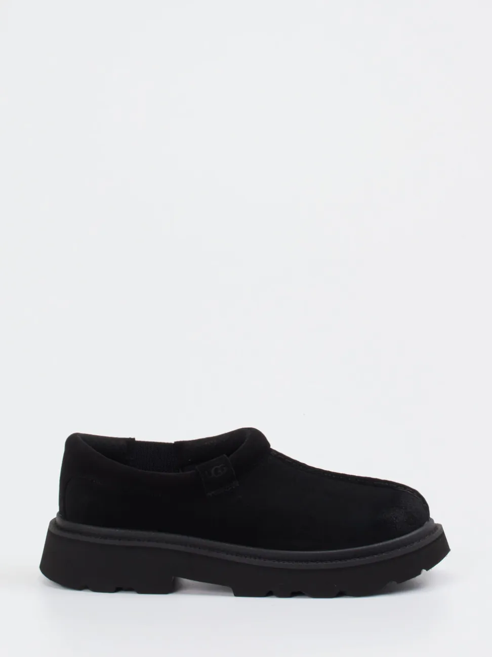 UGG – Slip-On Loafer aus Veloursleder Schwarz