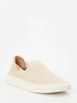 UGG – Slip-On Sneaker aus Textilstrick Beige