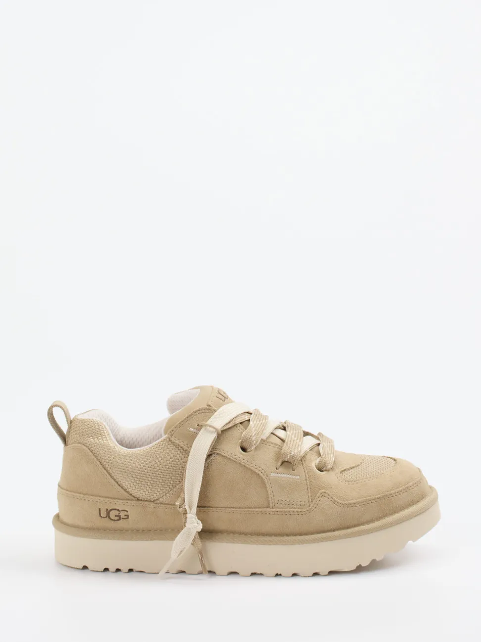UGG – Sneaker aus Veloursleder und Mesh beige