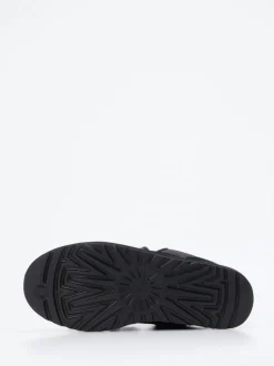UGG – Sneaker aus Veloursleder schwarz gefüttert