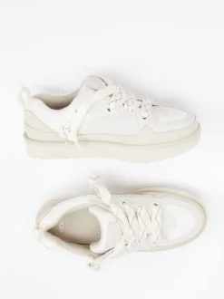 UGG – Sneaker aus Veloursleder in Beige