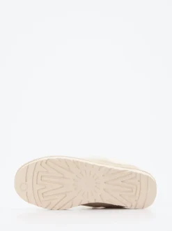 UGG – Sneaker aus Veloursleder in Beige