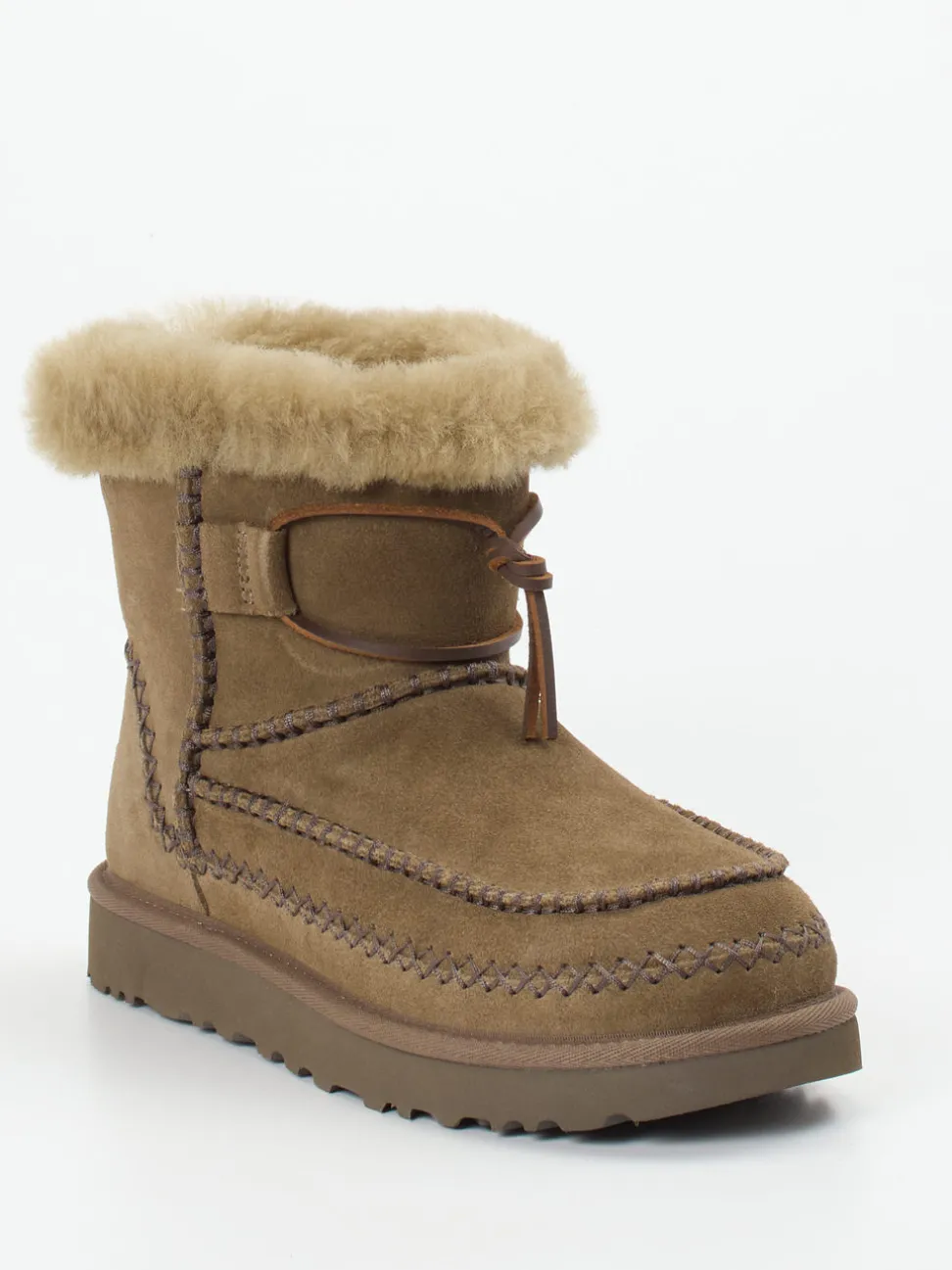 UGG – Stiefelette aus Veloursleder camelbraun