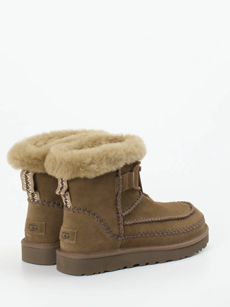 UGG – Stiefelette aus Veloursleder camelbraun