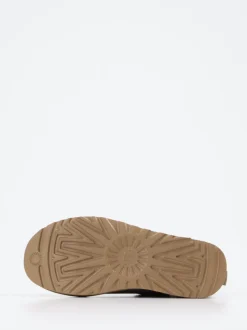 UGG – Stiefelette aus Veloursleder olivgrün