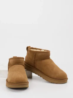 UGG – Stiefelette aus Veloursleder cognacbraun