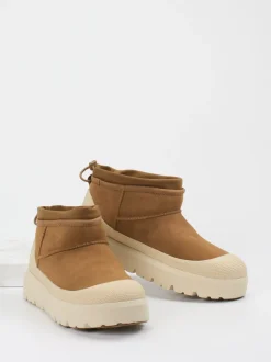 UGG – Stiefeletten aus Veloursleder hellbraun