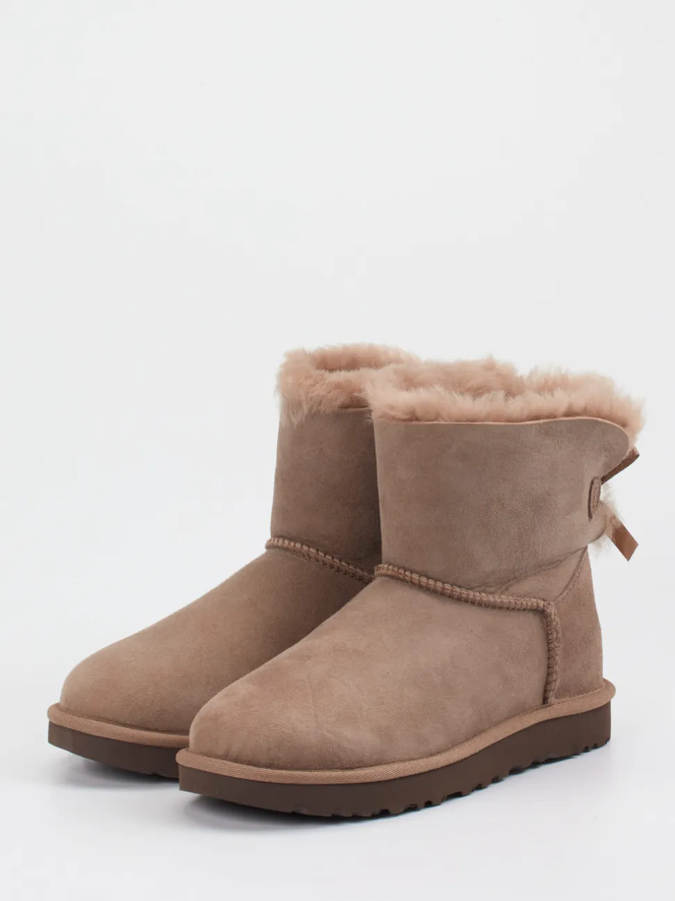 UGG – Stiefeletten aus Veloursleder Taupe