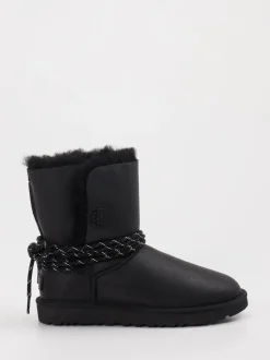 UGG – Winterboots aus Leder schwarz matt