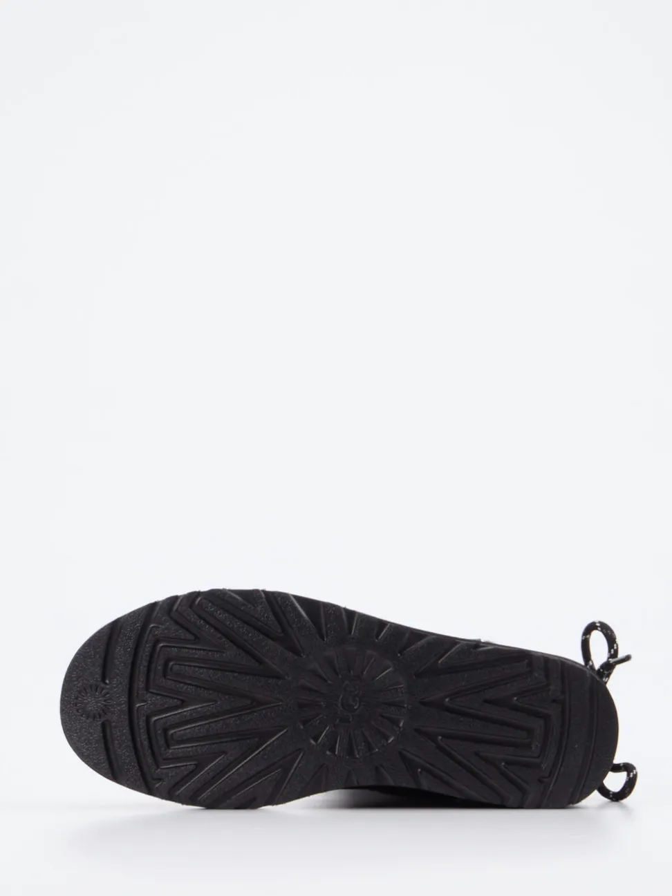 UGG – Winterboots aus Leder schwarz matt