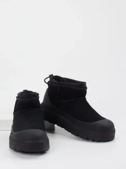 UGG – Winter-Boots aus Veloursleder schwarz