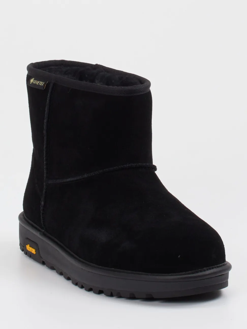 UGG – Winter-Boots aus Veloursleder schwarz
