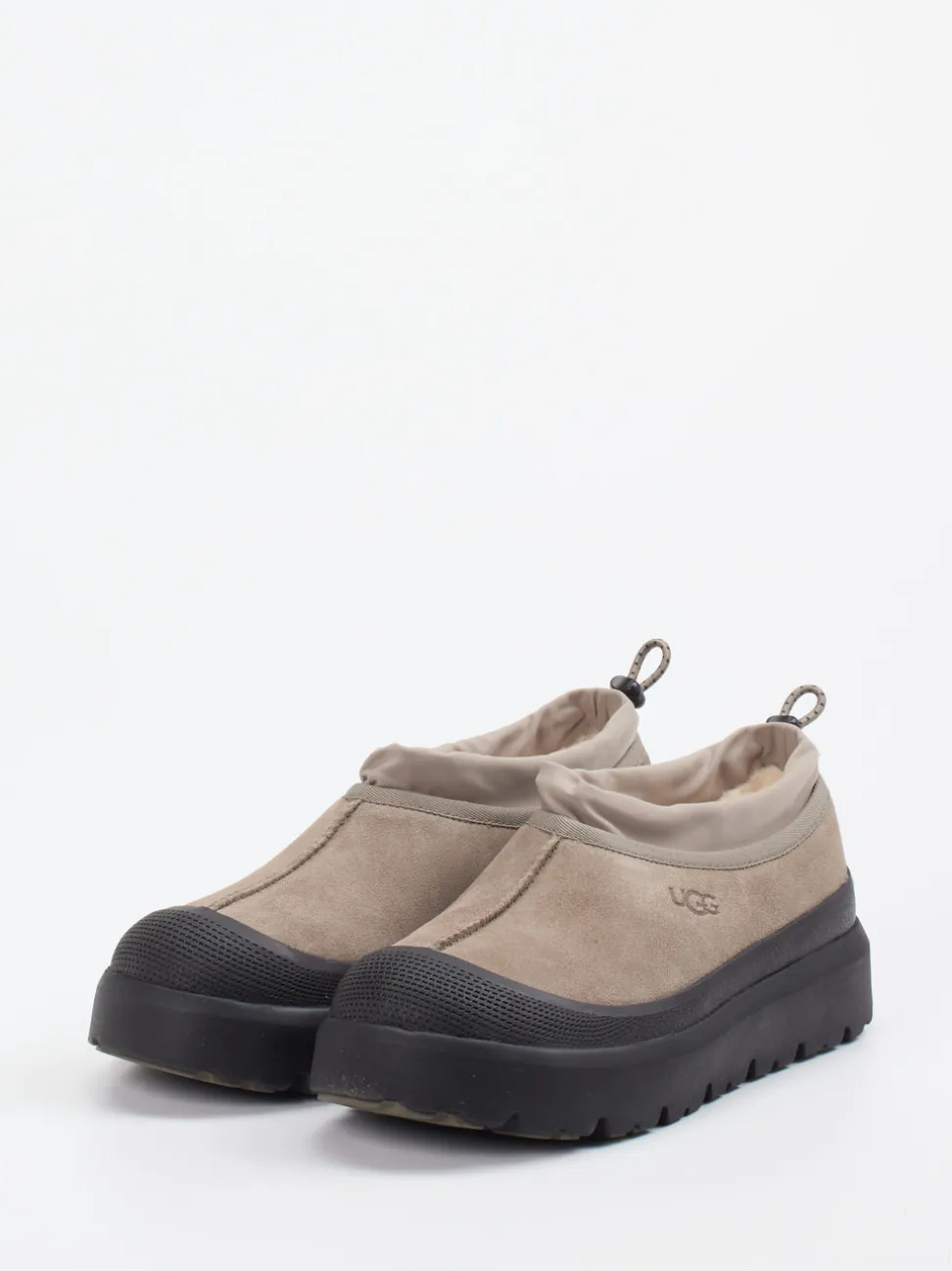 UGG – Winter-Slipper aus Veloursleder Taupe