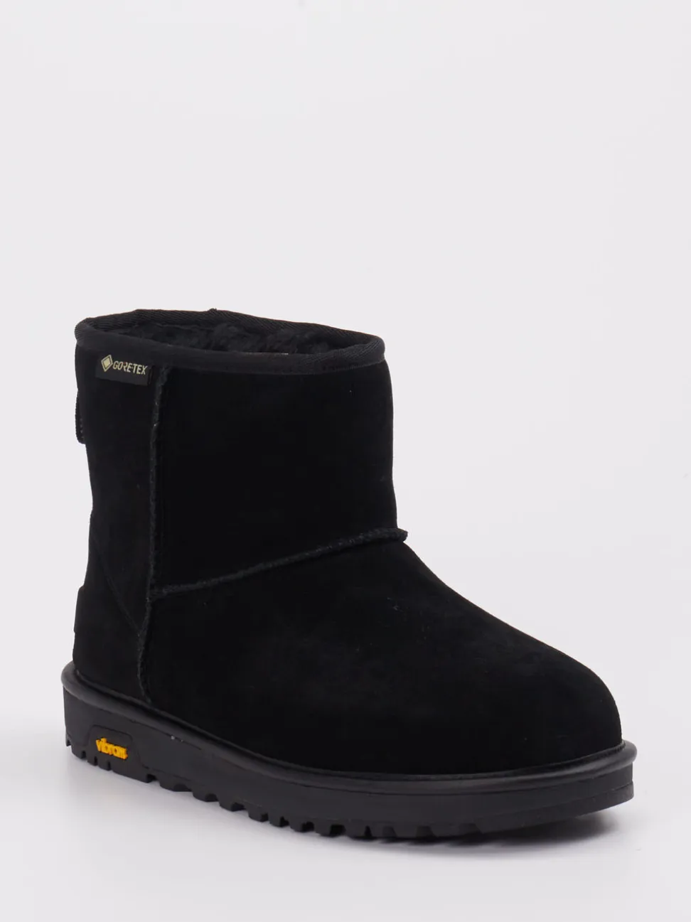 UGG – Winter-Stiefelette aus Veloursleder schwarz