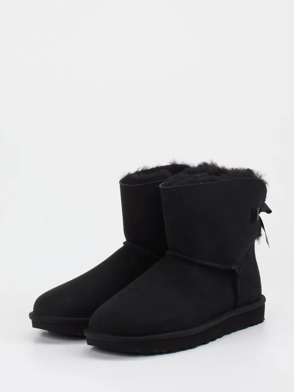 UGG – Winter-Stiefeletten aus Veloursleder schwarz