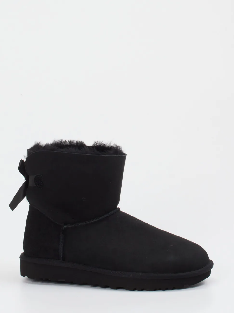 UGG – Winter-Stiefeletten aus Veloursleder schwarz
