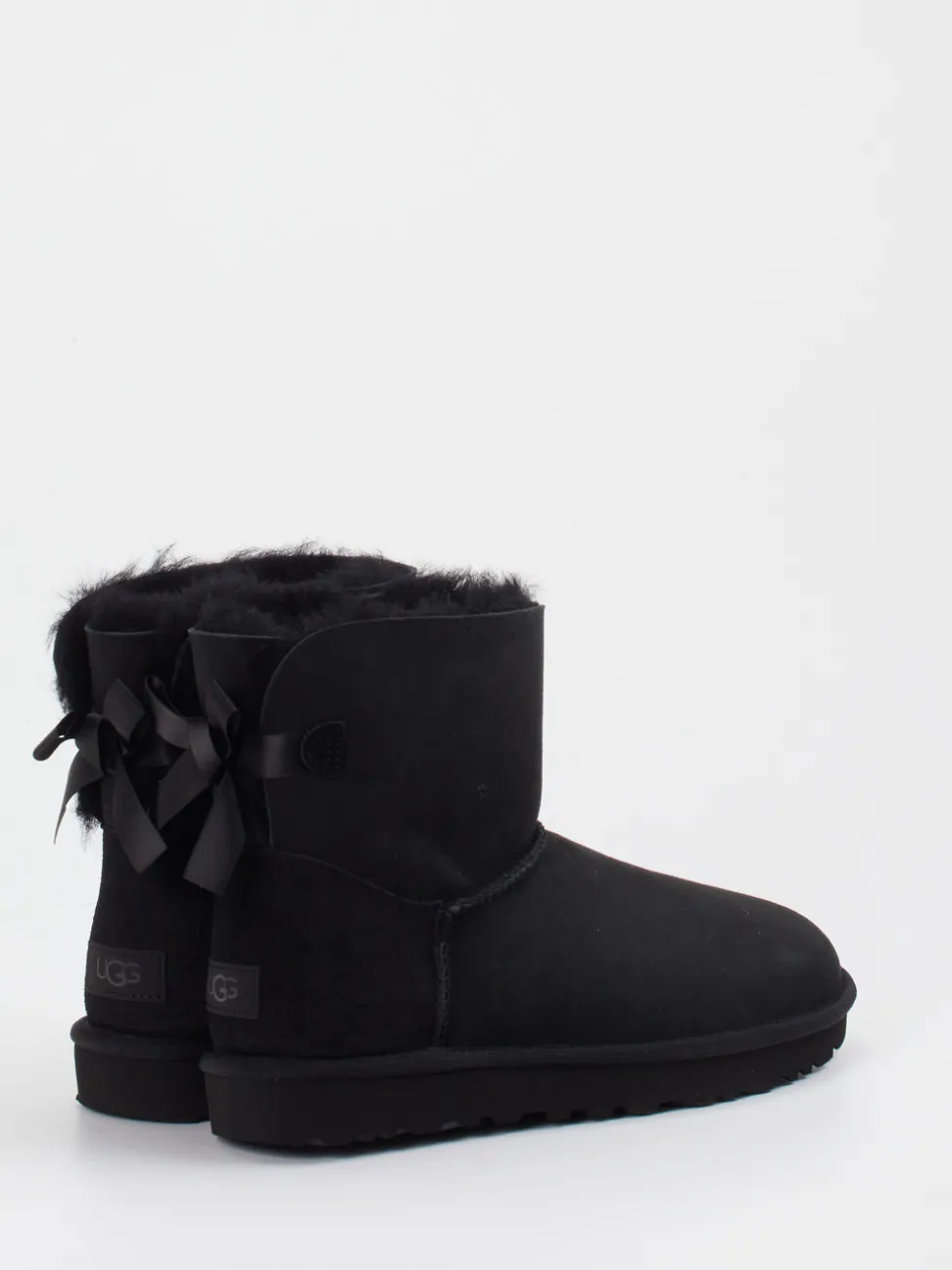 UGG – Winter-Stiefeletten aus Veloursleder schwarz