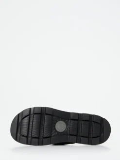UGG – Zehentrenner aus Kalbleder schwarz