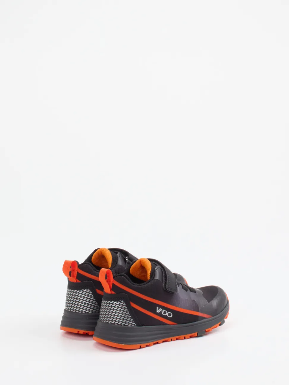 Vado – Outdoor-Sneaker aus Textil in Schwarz