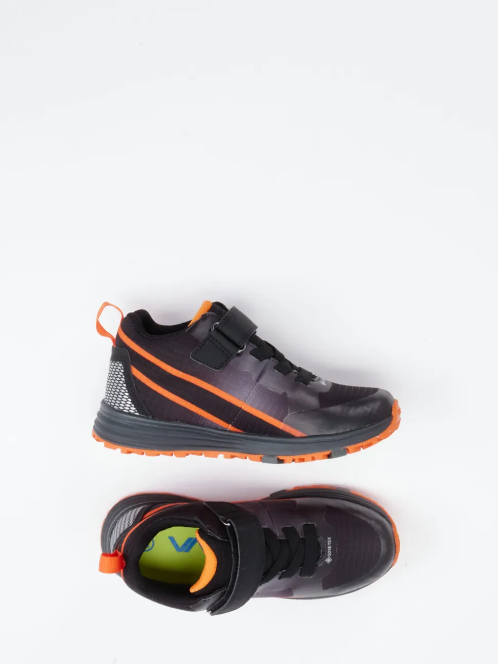 Vado – Outdoor-Sneaker aus Textil in Schwarz