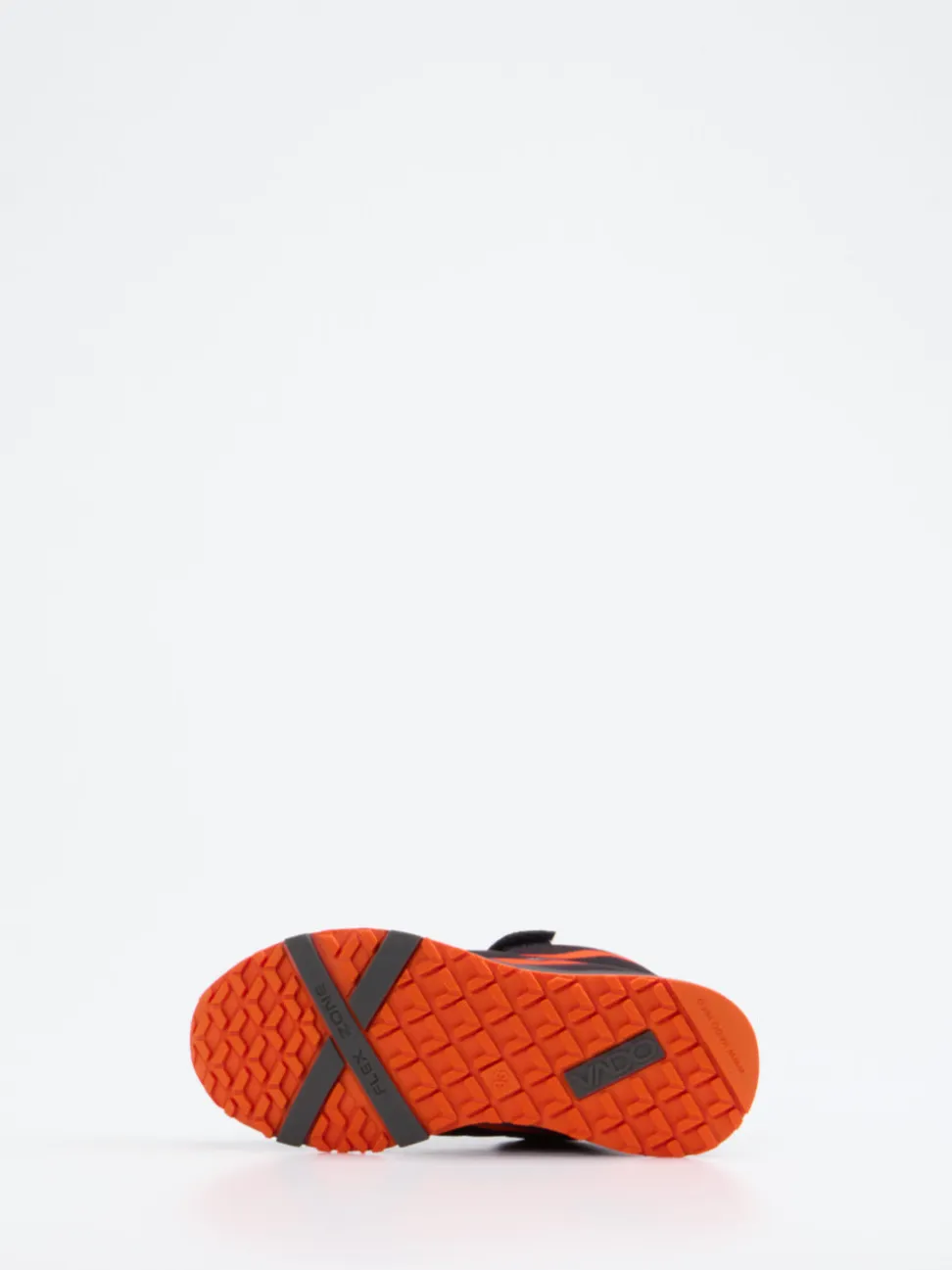 Vado – Outdoor-Sneaker aus Textil in Schwarz