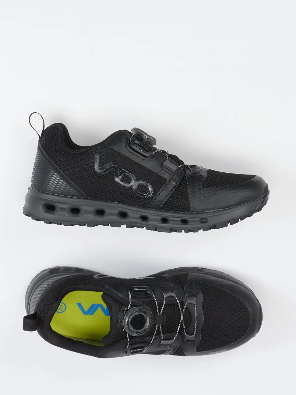 Vado – Outdoor-Sneaker aus Textil in Schwarz