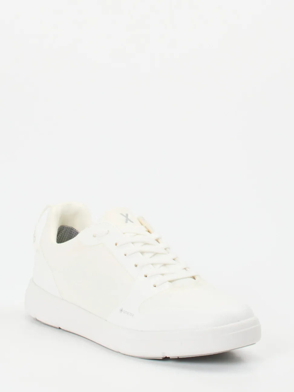 Vado – Sneaker aus Gore-Tex Textil in Offwhite