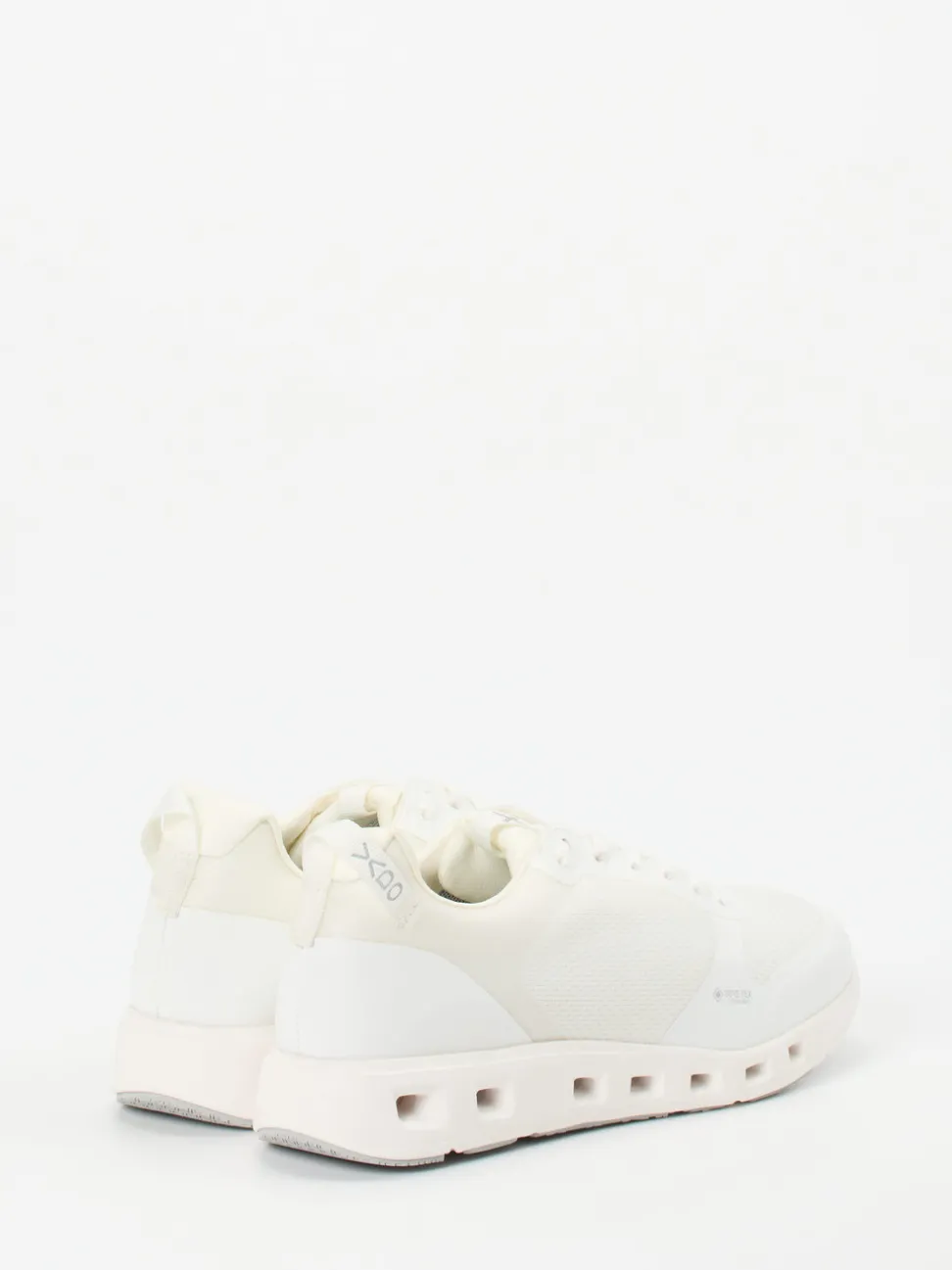 Vado – Sneaker aus Mesh und Synthetik Offwhite