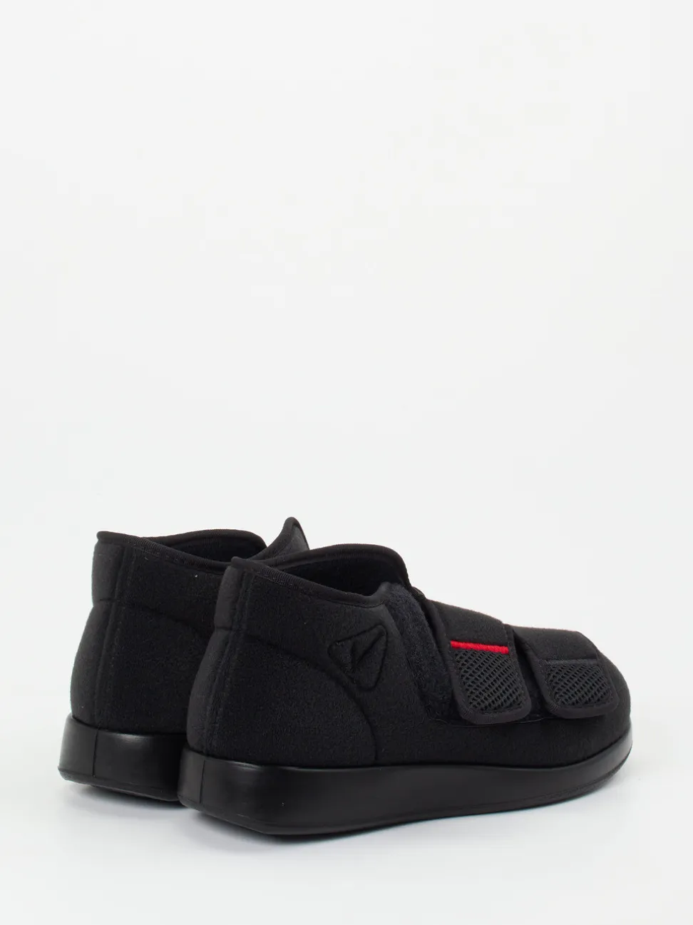 Varomed – Therapieschuh aus Textil in Schwarz