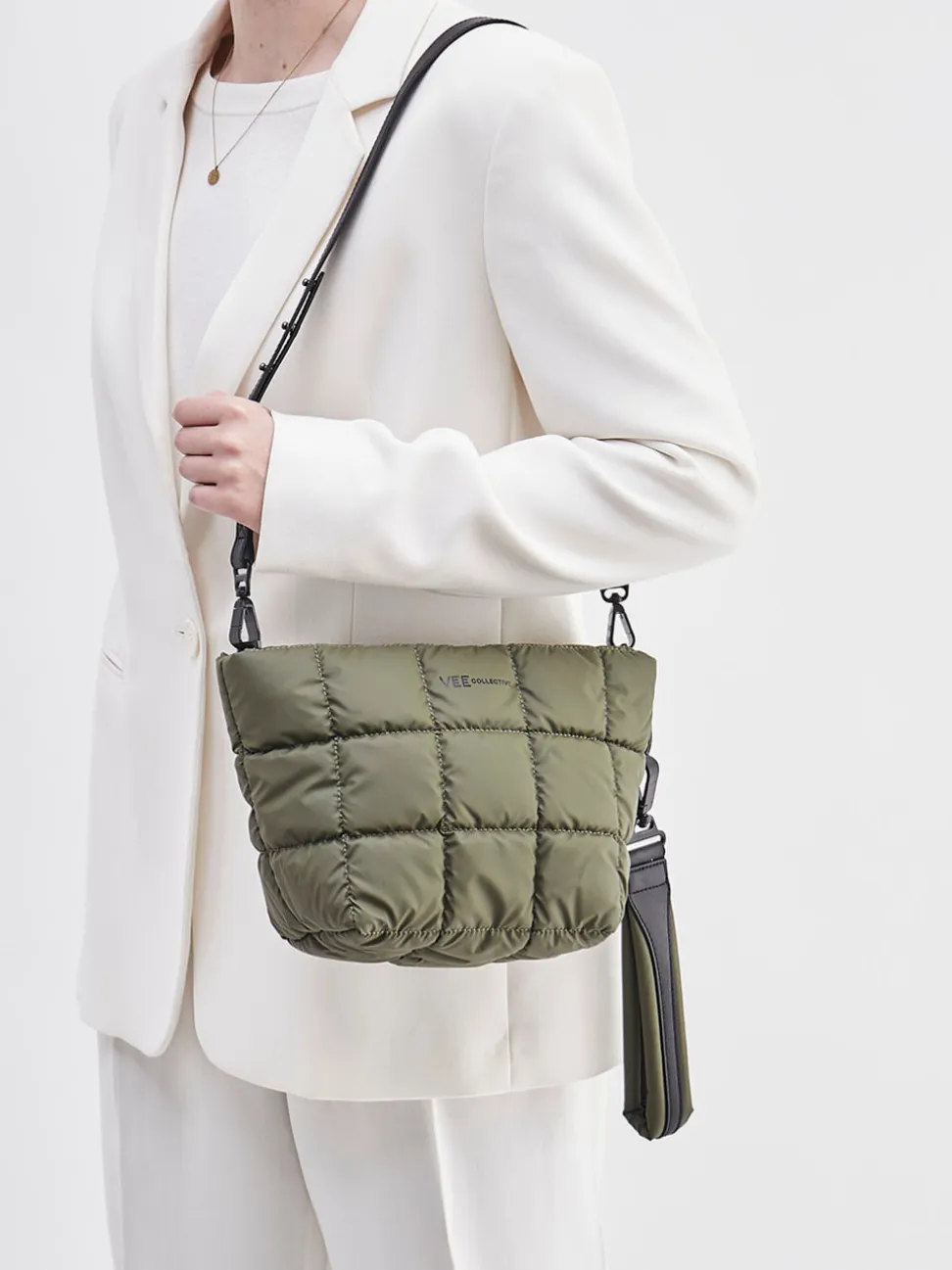 VeeCollective Berlin – Clutche & Abendtasche