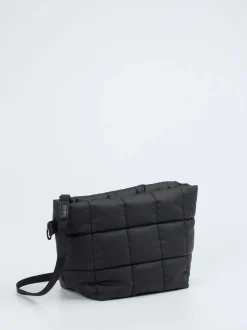 VeeCollective Berlin – Crossbody Bag aus Nylon Schwarz