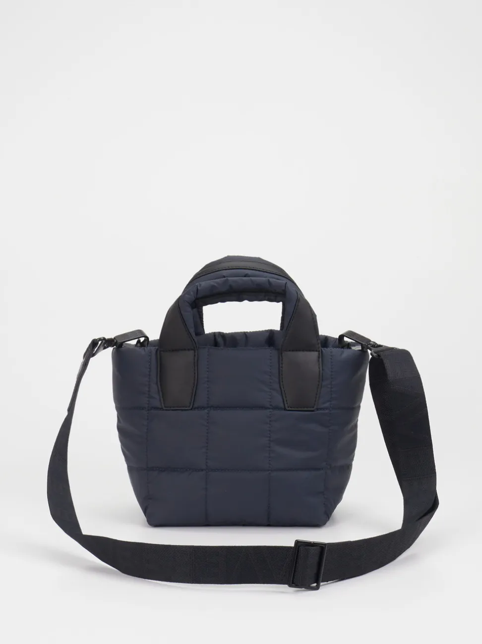 VeeCollective Berlin – Mini Tote Bag aus Nylon Dunkelblau