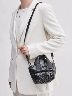 VeeCollective Berlin – Mini Tote aus Nylon in Schwarz