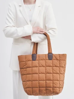 VeeCollective Berlin – Shopper