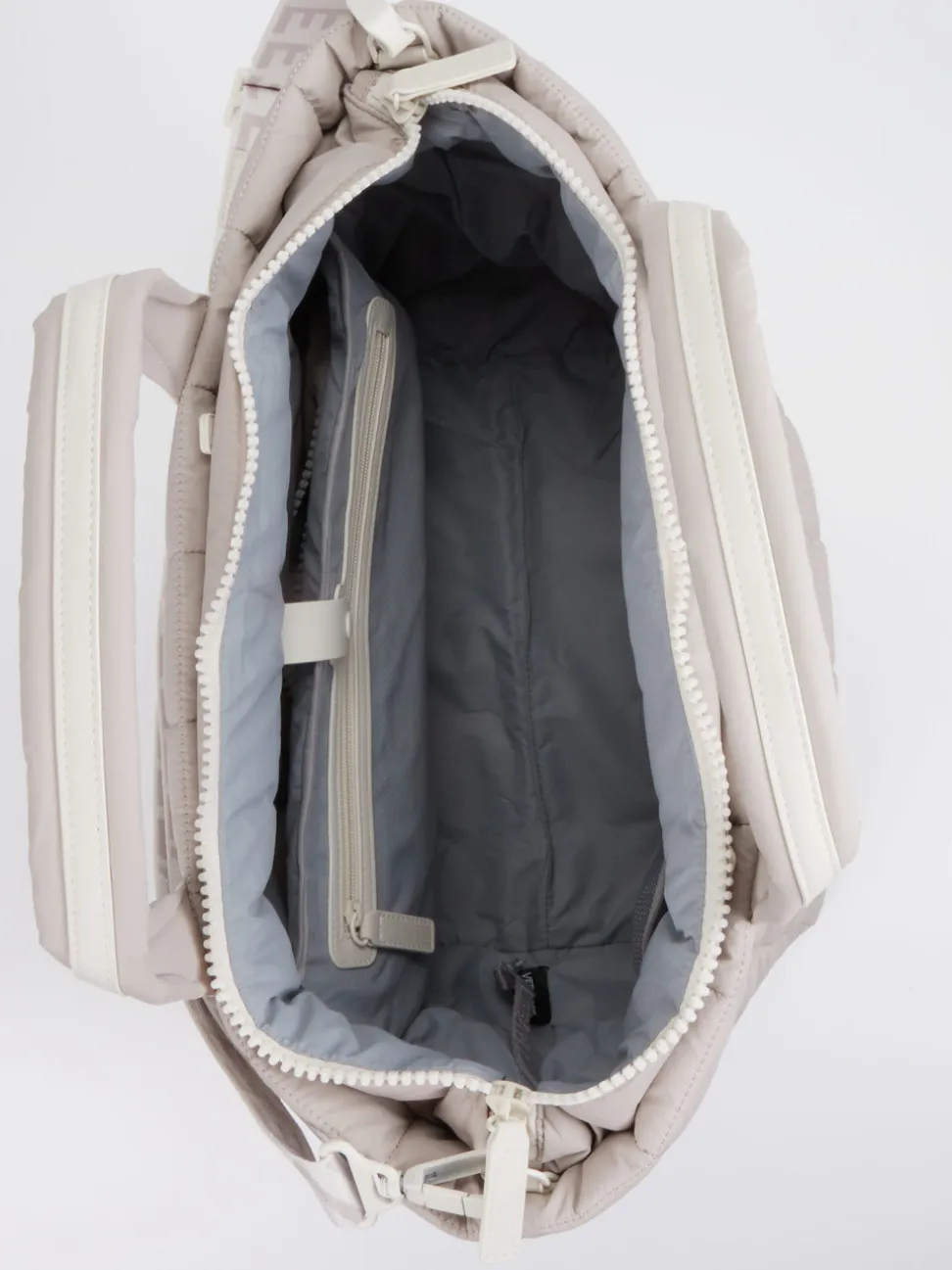 VeeCollective Berlin – Shopper aus Nylon Steingrau