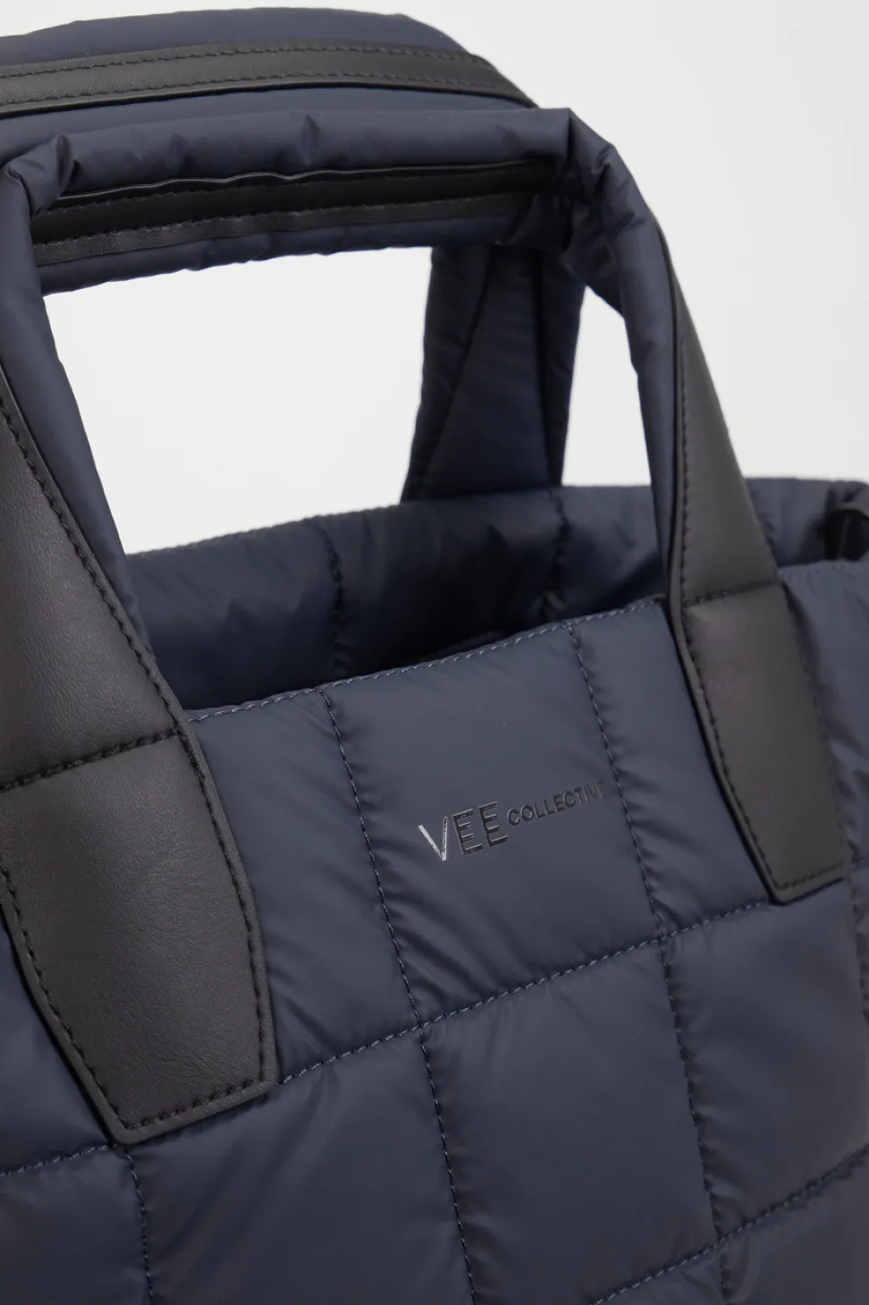 VeeCollective Berlin – Shopper aus Lederimitat Dunkelblau