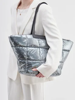 VeeCollective Berlin – Shopper