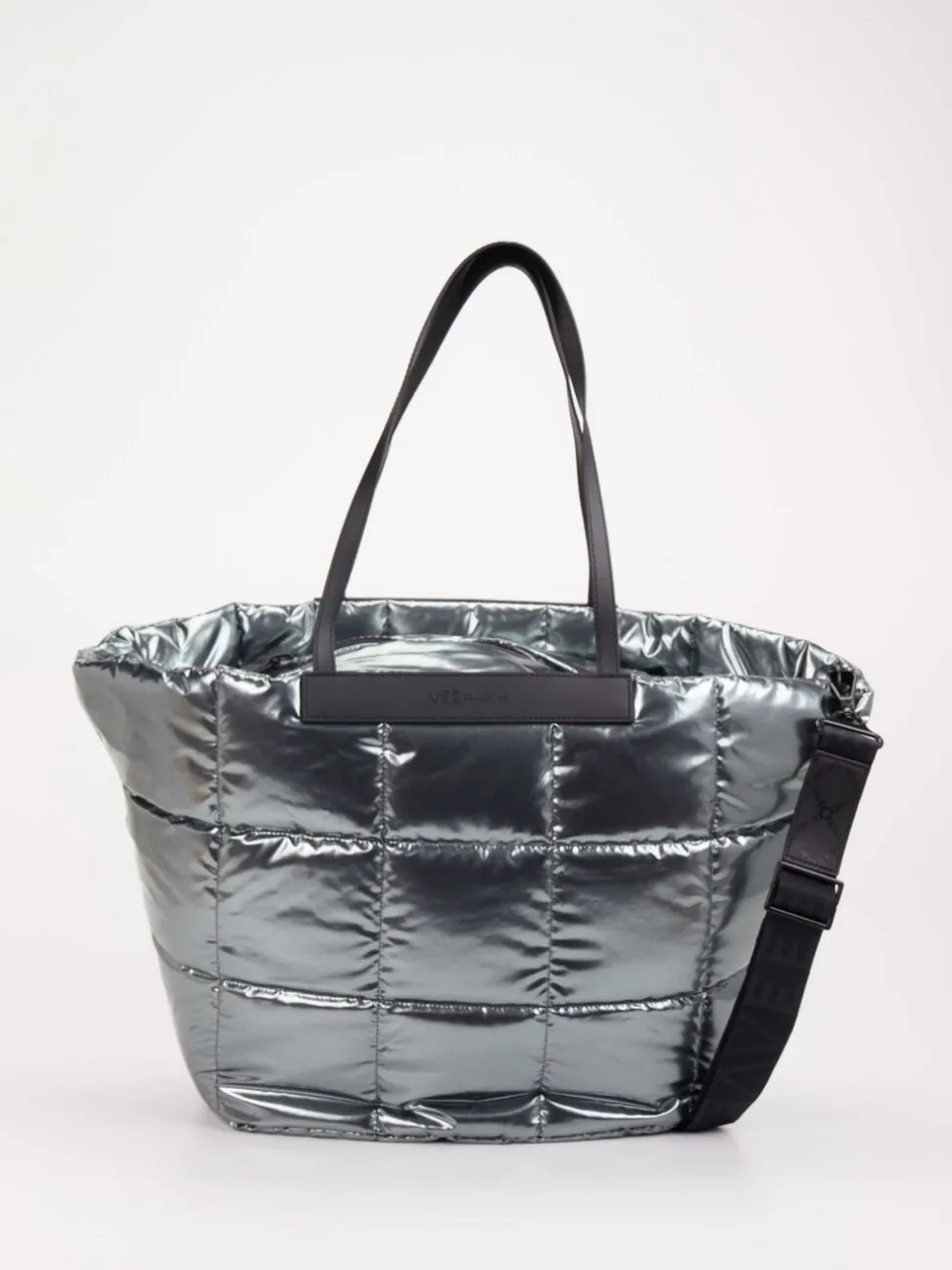 VeeCollective Berlin – Shopper