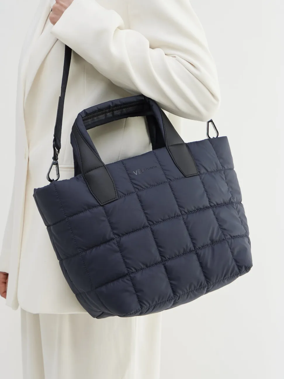 VeeCollective Berlin – Shopper aus Nylon Dunkelblau